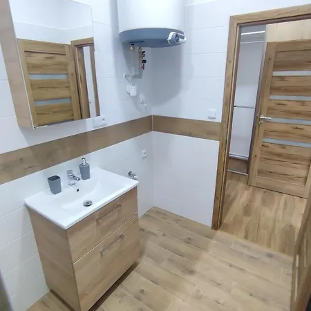 Apartment Zamecek Cerov